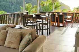 Marigot Beach Club Hotel & Dive Resort