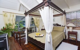 Marigot Beach Club Hotel & Dive Resort