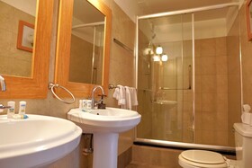 Marigot Beach Club Hotel & Dive Resort