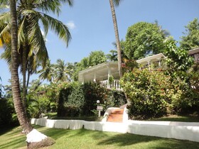 Marigot Beach Club Hotel & Dive Resort