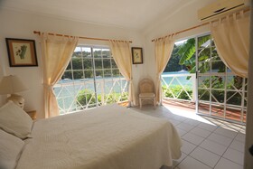 Marigot Beach Club Hotel & Dive Resort