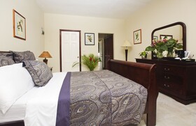Marigot Beach Club Hotel & Dive Resort