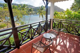 Marigot Beach Club Hotel & Dive Resort