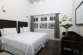Marigot Beach Club Hotel & Dive Resort