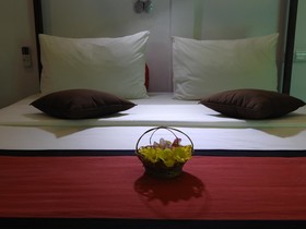 Sira's Chalets And Tour Operator