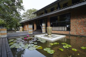 The Lake House