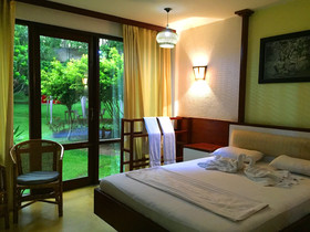 Ocean Dreams Hotel
