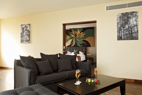 NH Bentota Ceysands Resort