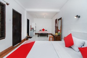 Sunnys Guest House by OYO Rooms