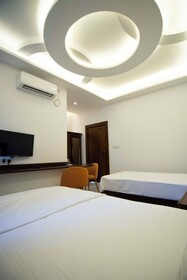 Hotel Senondra