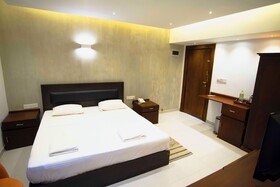 Hotel Senondra