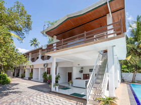 A4 Holiday Inn by Yoho