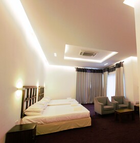 Avasta Resort & Spa