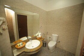 Avasta Resort & Spa
