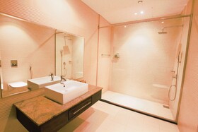 Avasta Resort & Spa