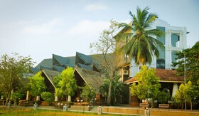 Avasta Resort & Spa