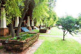 Avasta Resort & Spa