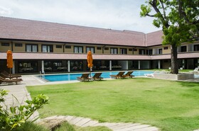 Rajarata Hotel