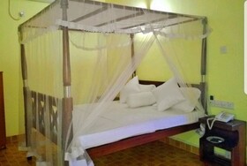 Saji-Sami Hotel