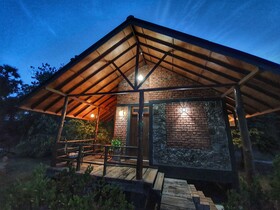 Saji-Sami Hotel