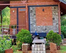 Saji-Sami Hotel