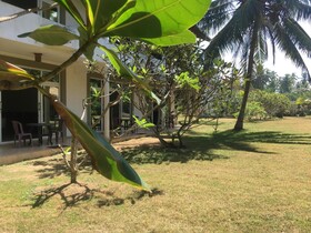 Raja Beach Hotel