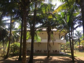 Raja Beach Hotel