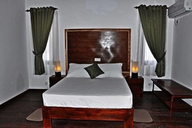 Naaval Hotel