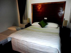 Naaval Hotel