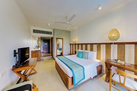 Cinnamon Bey Beruwala