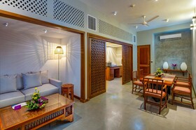 Cinnamon Bey Beruwala