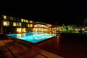 Cinnamon Bey Beruwala