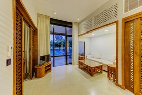 Cinnamon Bey Beruwala