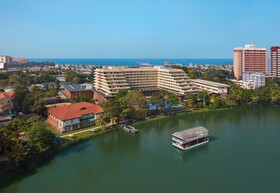 Cinnamon Lakeside Colombo