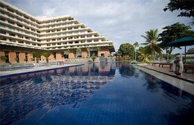 Cinnamon Lakeside Colombo