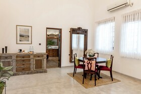 La Maison De Colombo