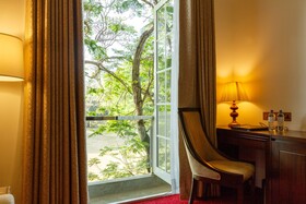Trillium Boutique City Hotel
