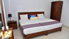 Hotel Eden Grand