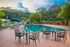 Hunas Falls Hotel