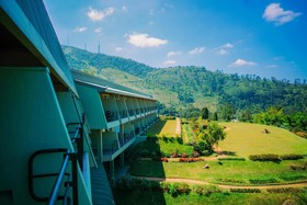 Hunas Falls Hotel