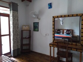 Ella Nature Nest
