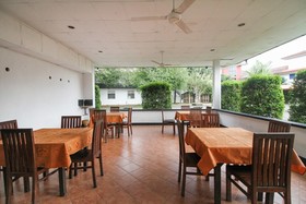 Wasantha Guest House by OYO Rooms