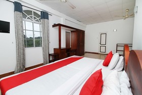 Wasantha Guest House by OYO Rooms