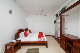 Wasantha Guest House by OYO Rooms