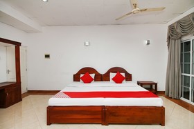 Wasantha Guest House by OYO Rooms