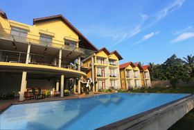 Chari Lake Hotel