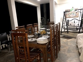 Hamadhi Guest