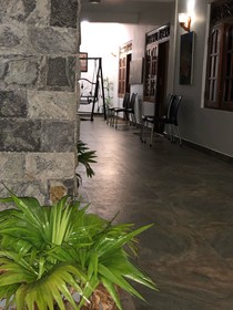Hamadhi Guest