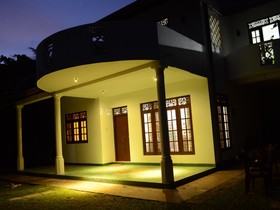 Aurora Villa Hikkaduwa