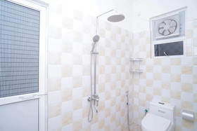 Hotel Cranberry by OYO Rooms